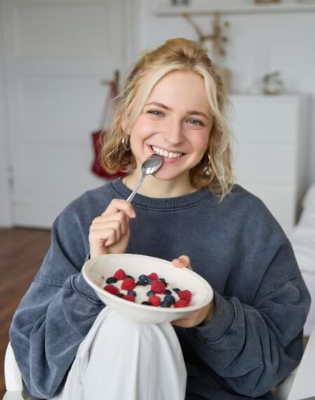 Morgens Z&auml;hneputzen &ndash; besser nach oder vor dem Fr&uuml;hst&uuml;ck?